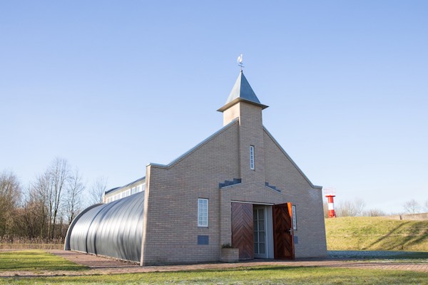 Bevrijdingsmuseum Zeeland: Noodkerk van Ellewoutsdijk