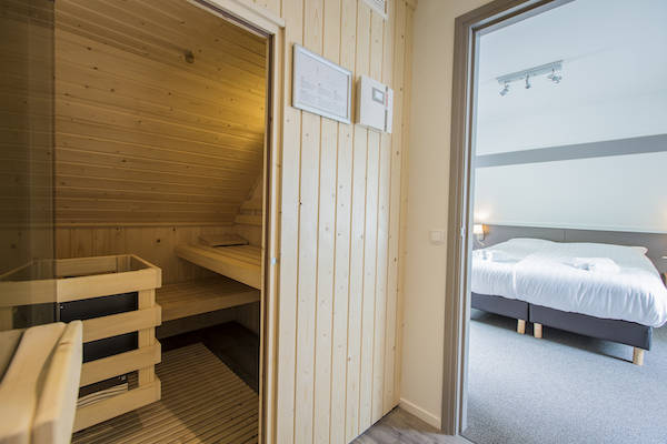 Slaapkamer en sauna