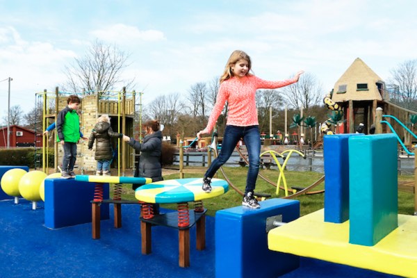 Linnaeushof wipeout bij Landal Dunimar