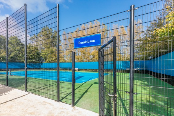 Vakantiepark Port Greve: Tennisbaan