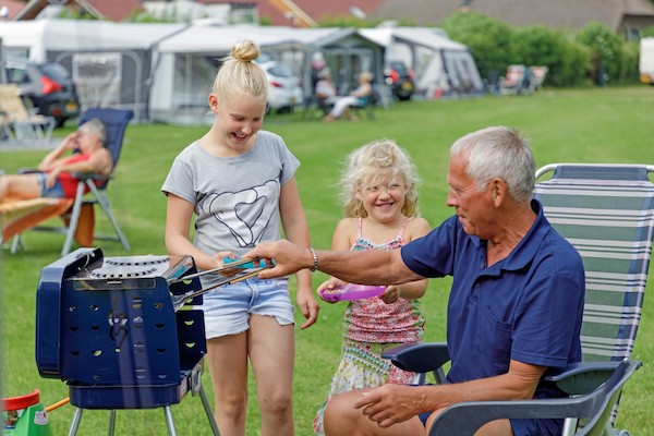 BBQ op de camping bij Camping De Kleine Wolf