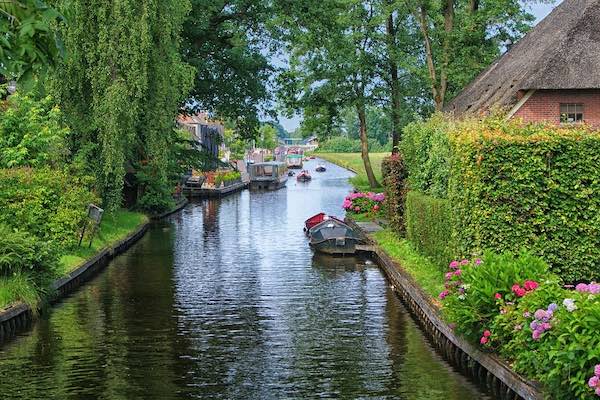 Varen door Giethoorn