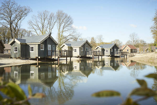 De huisjes aan het water