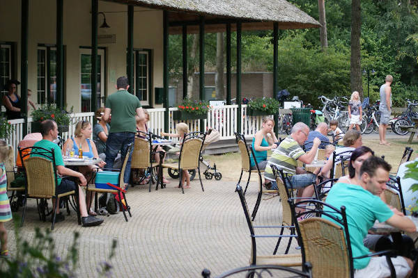 Landgoed 't Wildryck: Terras van restaurant