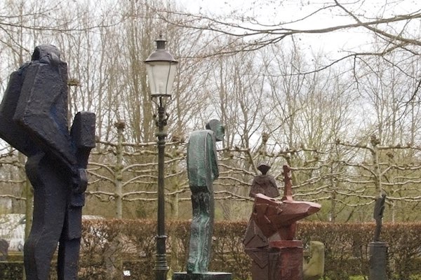 Beeldenpark de Havixhorst: Ontdek een representatief overzicht van de figuratieve Nederlandse beeldhouwkunst van de twintigste eeuw