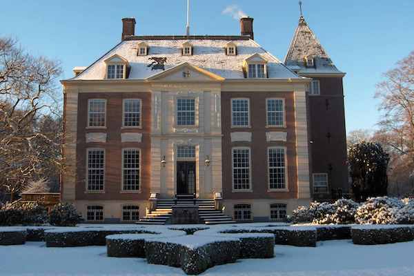 Huis Verwolde: Onder een deken van sneeuw