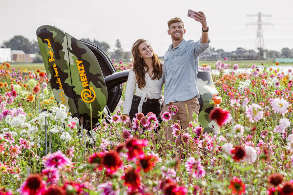 Selfie tussen de bloemenvelden