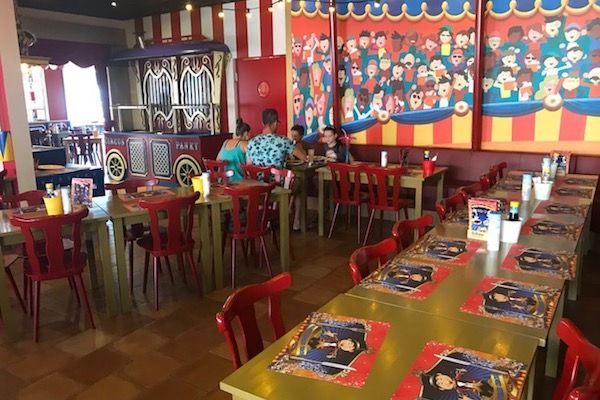 Speelparadijs Pannenkoekenhuis Voorst: In het kindvriendelijke restaurant is er keuze uit tientallen soorten pannenkoeken