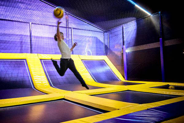 Jumpsquare Veghel: De bal vangen