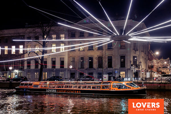 Amsterdam Light Festival: De beste manier om van de imposante lichtsculpturen te genieten