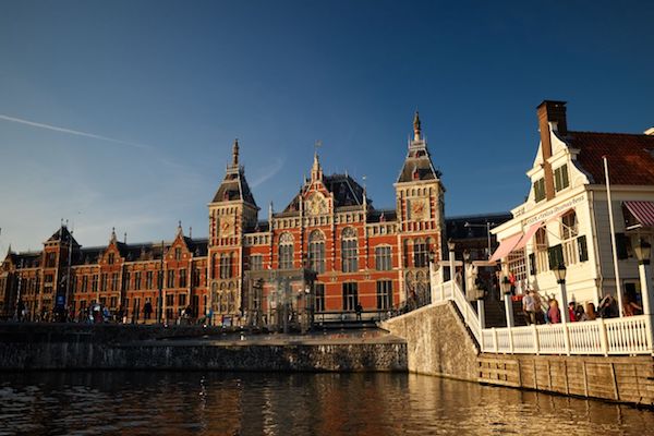 Rijksmuseum Amsterdam vanaf het water