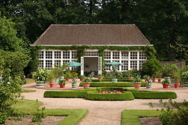 Kasteel Middachten oranjerie