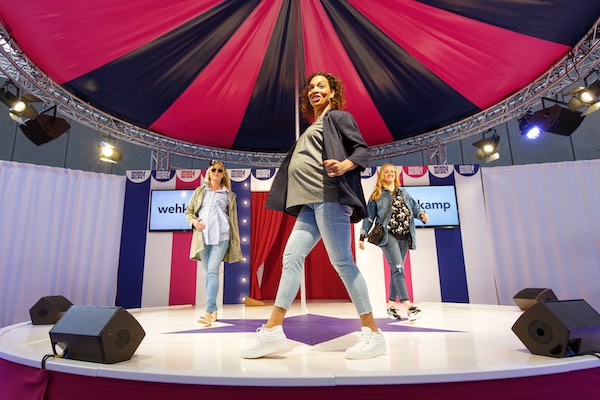 Negenmaandenbeurs: Zwangerschapskleding modeshow