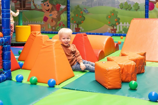 Ballorig Amsterdam Arena: Spelen in de speelhoek