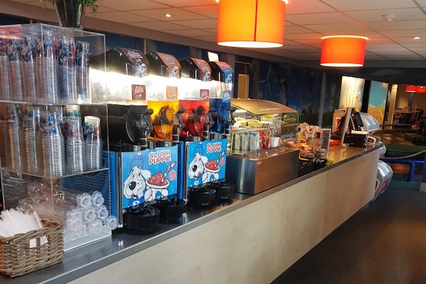 Kinderspeelparadijs Ballorig Den Helder: Geniet van wat lekkers bij de horeca