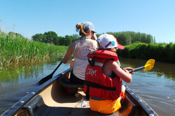 Kanovaren op de Dommel