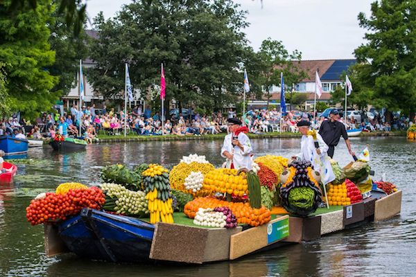 Varend Corso Westland: Prachtige bloemen, planten en heerlijke groenten in de hoofdrol
