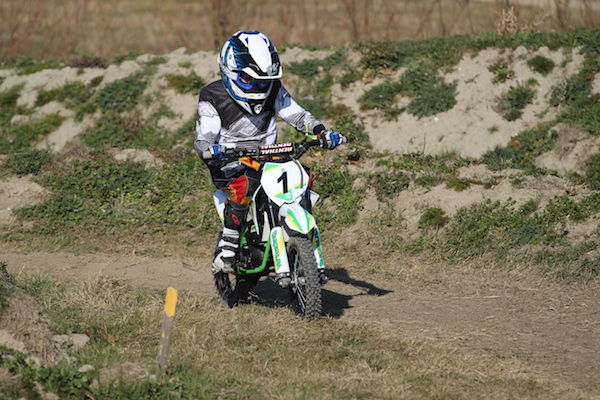 Electric motorcrossen als kinderfeestje