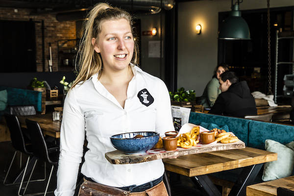 Geniet bij het Klok'uus van lekker eten en beleef een dag vol plezier