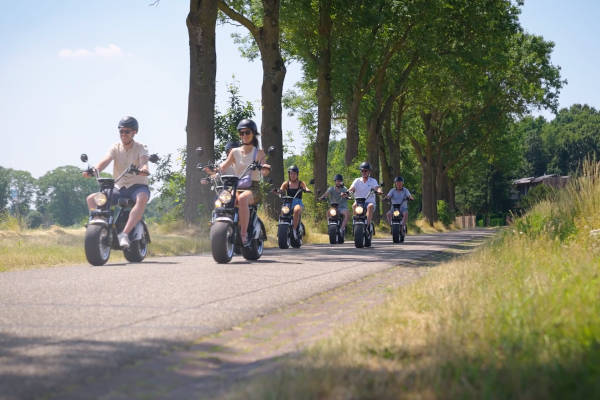 E-chopper Huren Venlo - Maashof: Rijden door de natuur