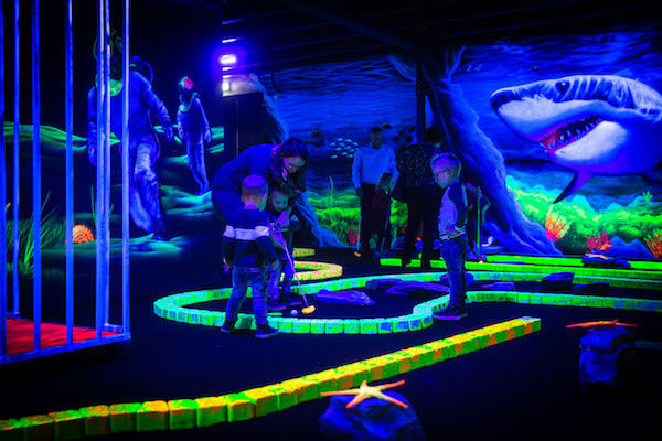 Glow in the Dark Minigolven