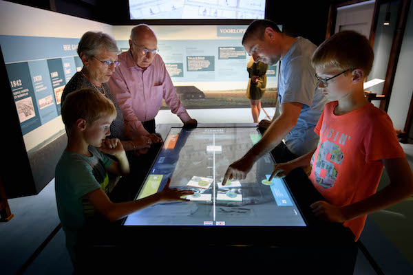 Museum De Proefkolonie: Spelend leren