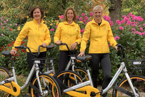 Fietsen langs de bloemenvelden in Lisse: Op pad met een van de lokale gidsen