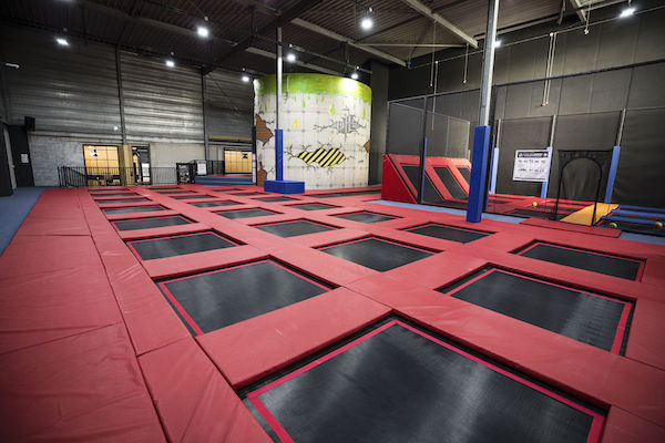 800 M2 trampolinepark 