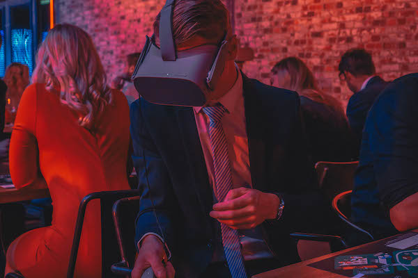 Virtual Reality Dining: Kerstdiner