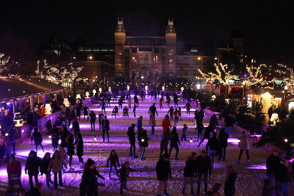 Schaatsen in de avond