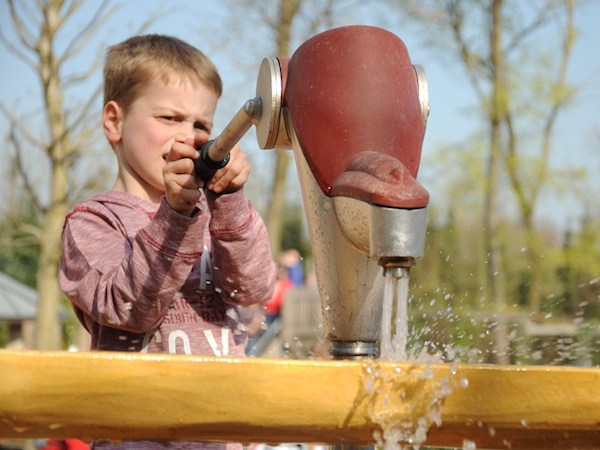 Spetteren in de nieuwe speeltuin van GaiaZoo