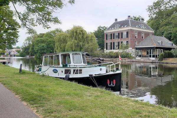 De boot in het water