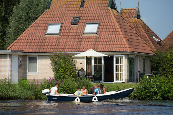 Vakantiehuis aan het water