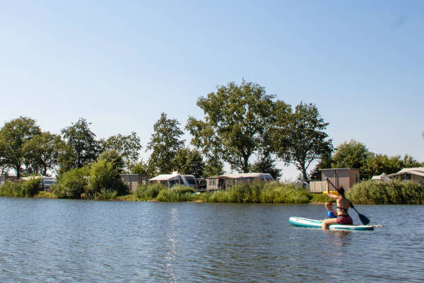 Samen op de sup plank 