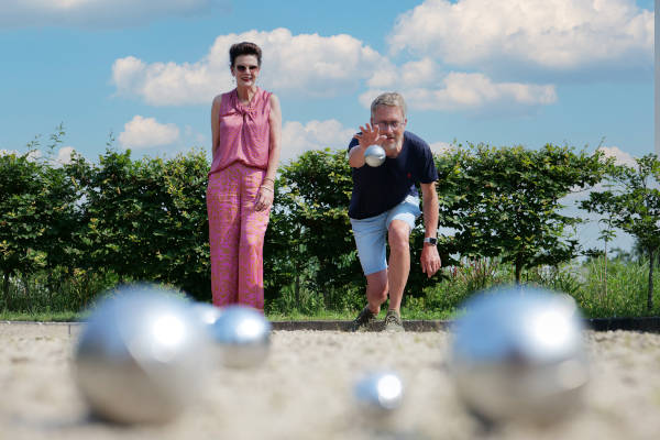 Samen jeu de boules spelen