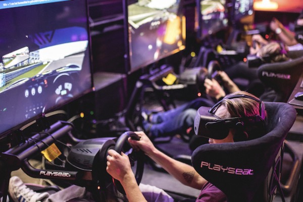A’DAM VR Game Park: VR Racing