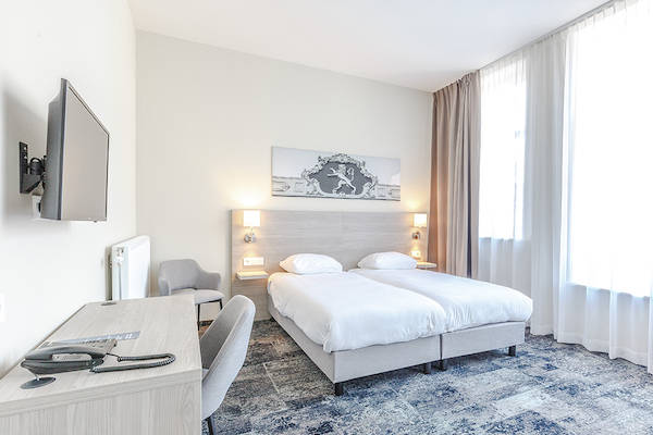 Fletcher Hotel-Paleis Stadhouderlijk Hof: Hotelkamer