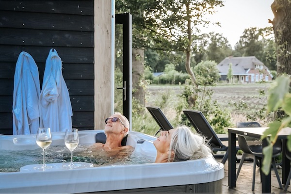 Samen in de jacuzzi