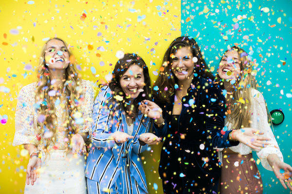 WONDR Experience: Confetti shower