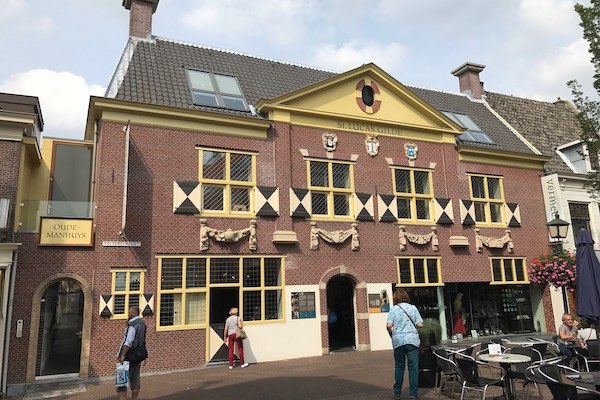 Buitenzijde van Vermeer Delft