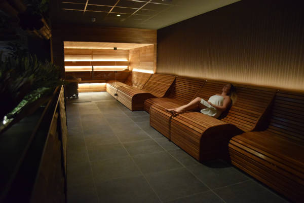 BLUE Spa Haamstede: De rustbanken