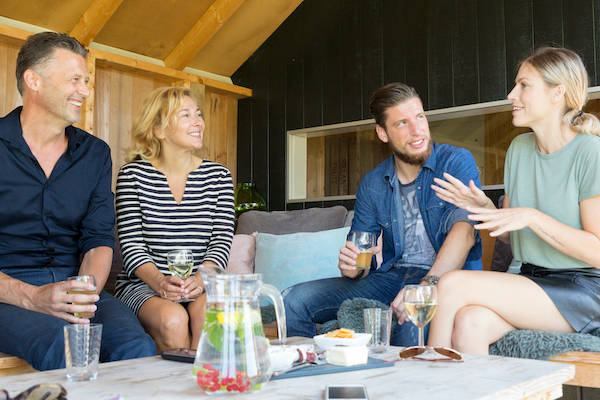 Onthaasten in de Achterhoek: Gezellig borrelen