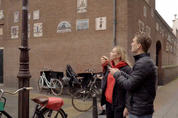 Escape Tours Den Haag: Aanwijzing zoeken