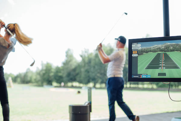 Toptracer Golf Game: Hoe ver heb je de bal geslagen?