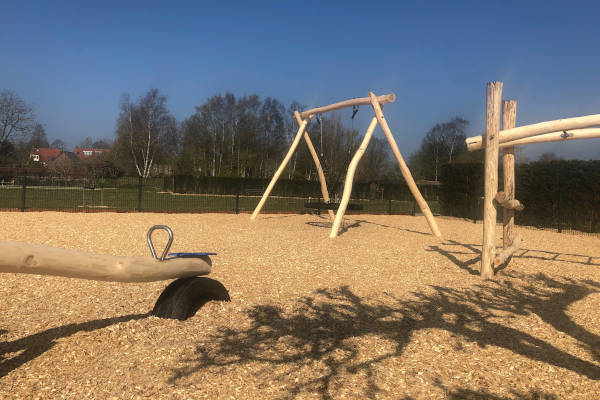 Speeltuin Mijdrecht: Schommelen en wippen