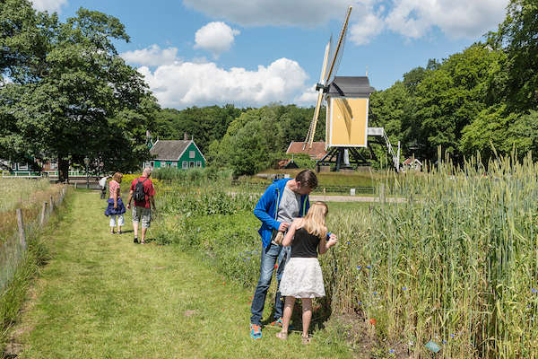 Heerlijk wandelen door het Nederlands Openlucht Museum