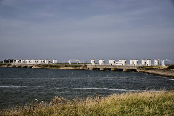 Afsluitdijk: De dijk