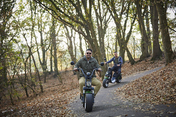 E-chopper Huren Venlo - Theaterhotel: Door de bossen crossen