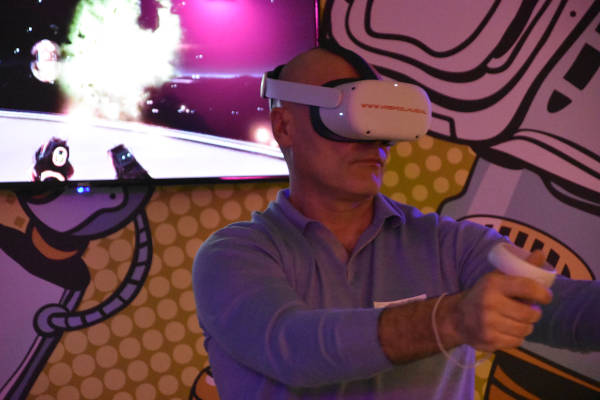 Het Virtuele Speelhuis: VR spelen