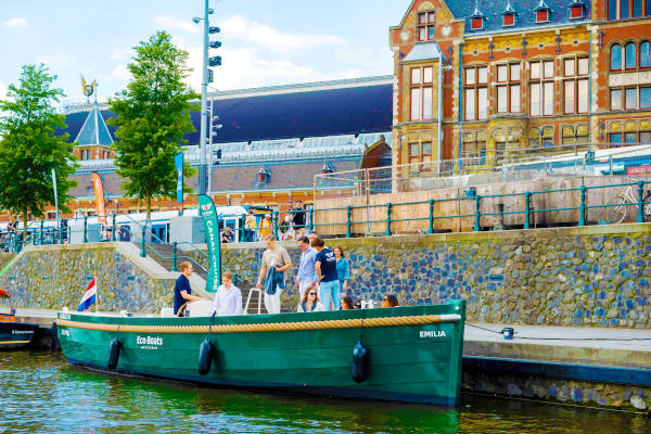 Opstappen op de boot